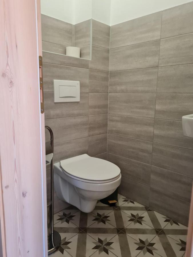 Nona Bb Bed & Breakfast Postojna Dış mekan fotoğraf